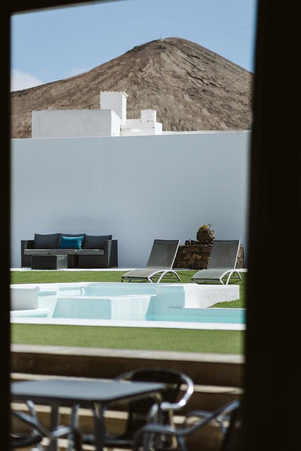 Hotelito Rural Flor De Timanfaya Tinajo Exteriör bild