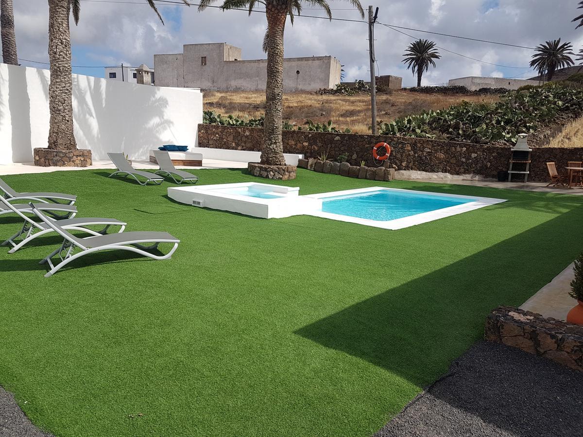 Hotelito Rural Flor De Timanfaya Tinajo Exteriör bild