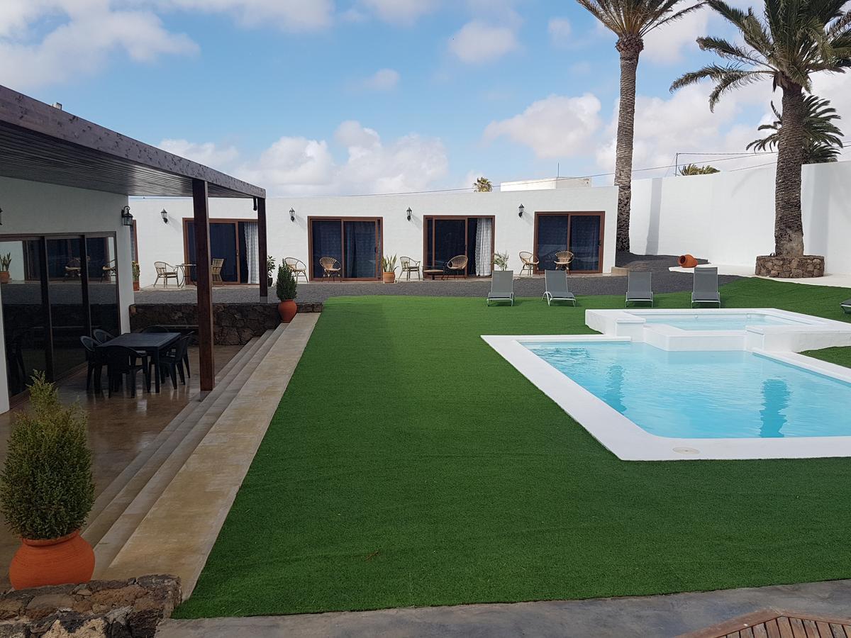 Hotelito Rural Flor De Timanfaya Tinajo Exteriör bild